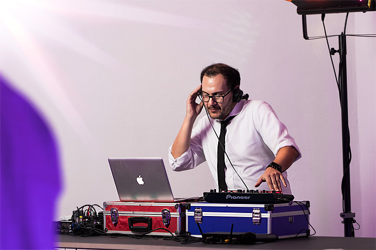 DJ Tom von doo.events