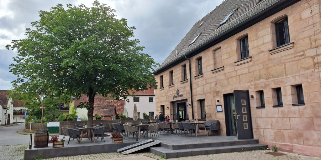 Terrasse Grüner Baum